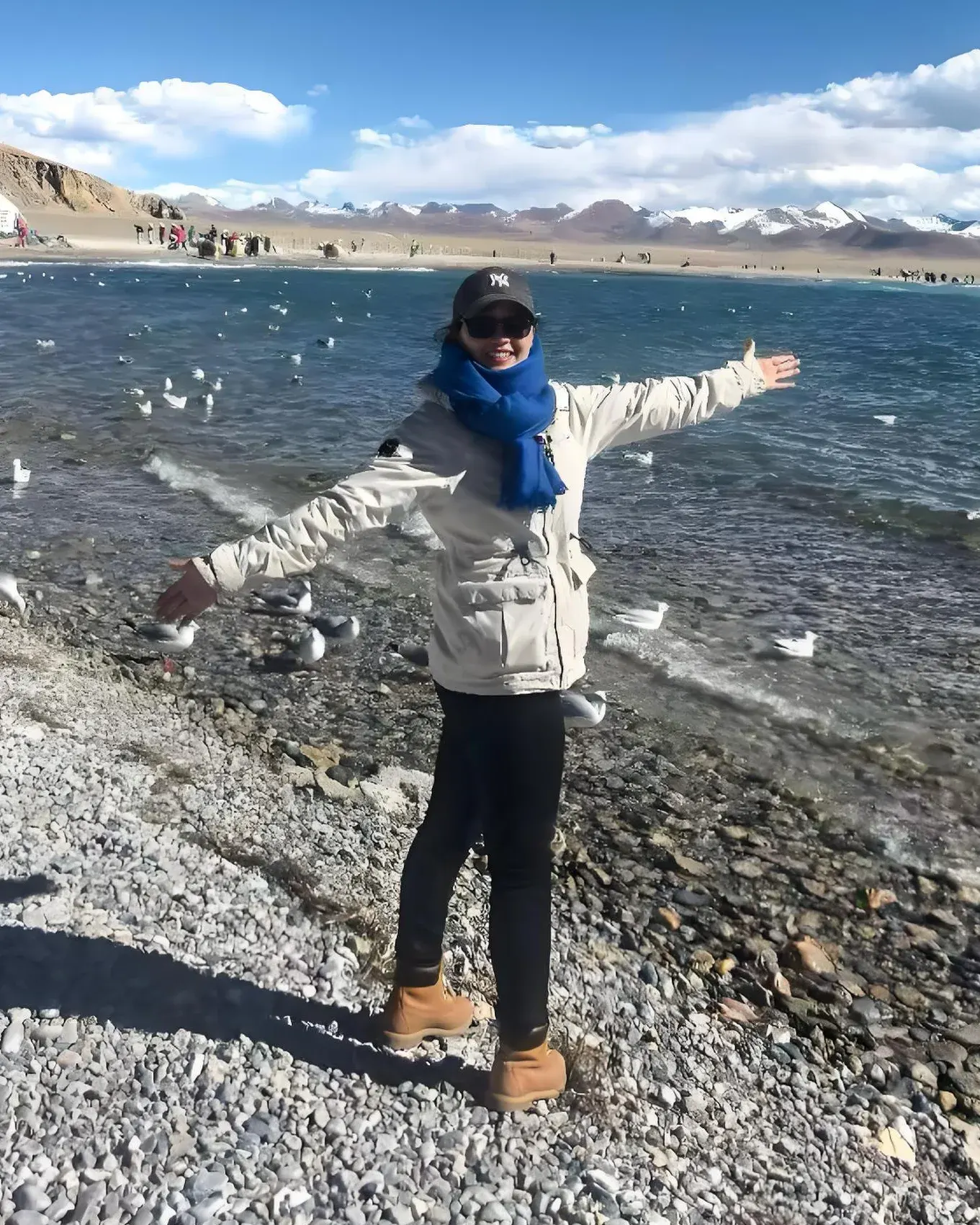 A-mei, vibrant traveller